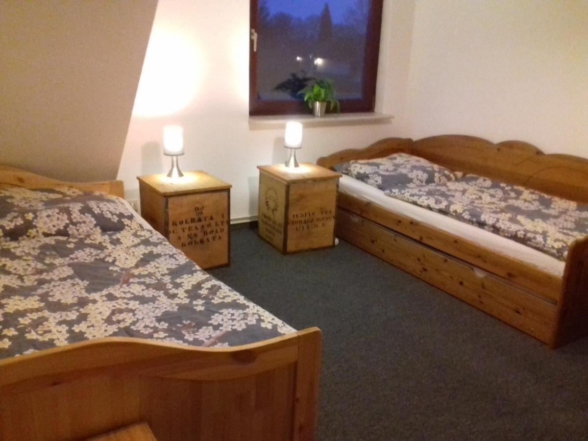 Ferienwohnung, Monteurwohnung Bis 6 Personen Rottorf Εξωτερικό φωτογραφία